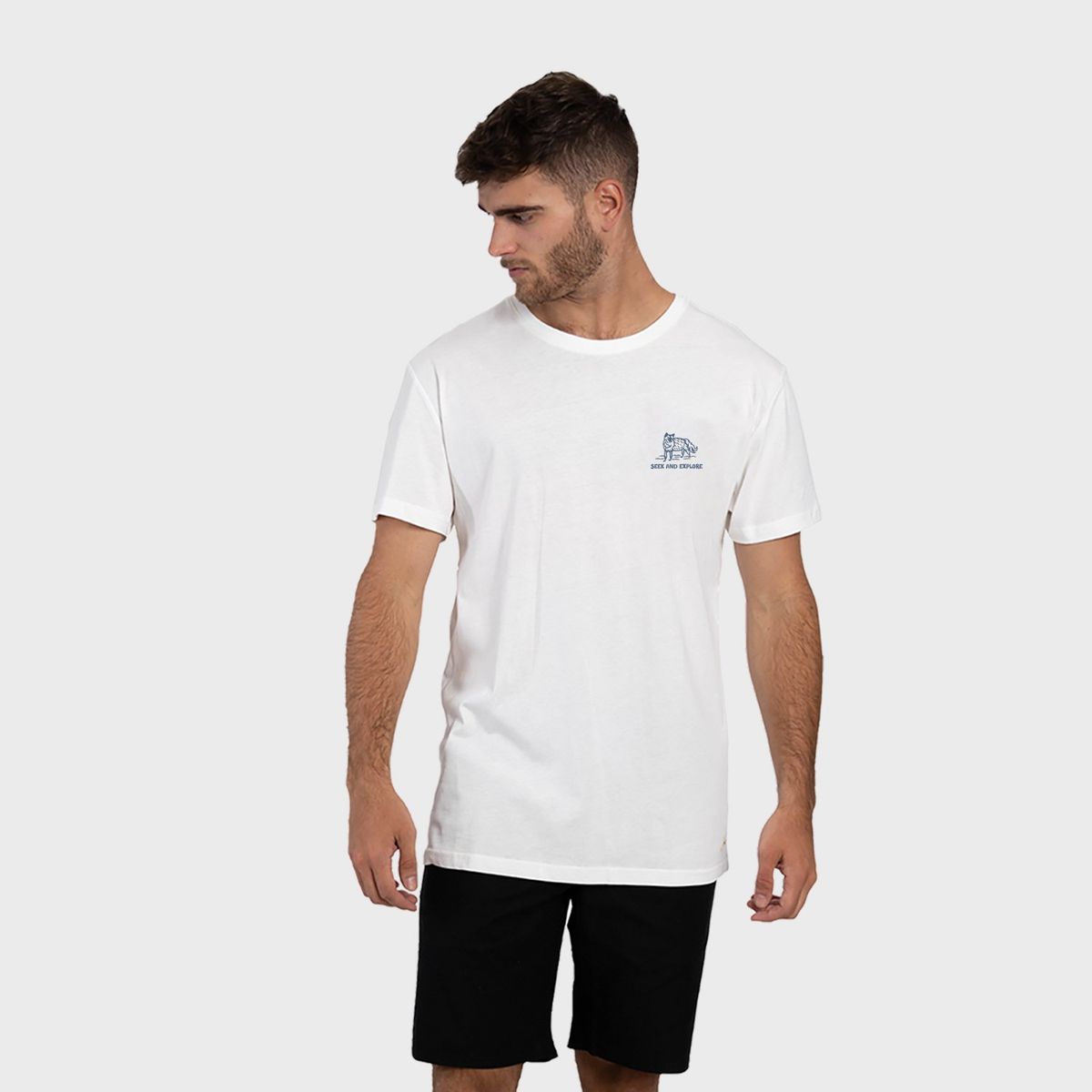 FALCONE - Polera Orgánica Seek And Explore V2 Hombre Falcone