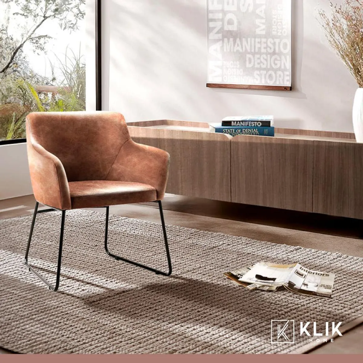 KLIK - Butaca Albania de Cuero Sintético con Metal Industrial - Café