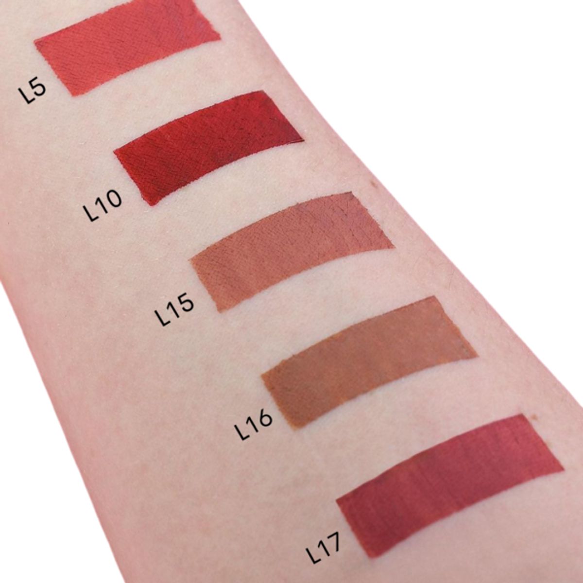 DOLCE BELLA - LABIAL MATE CON APLICADOR TONO L10 DOLCE BELLA