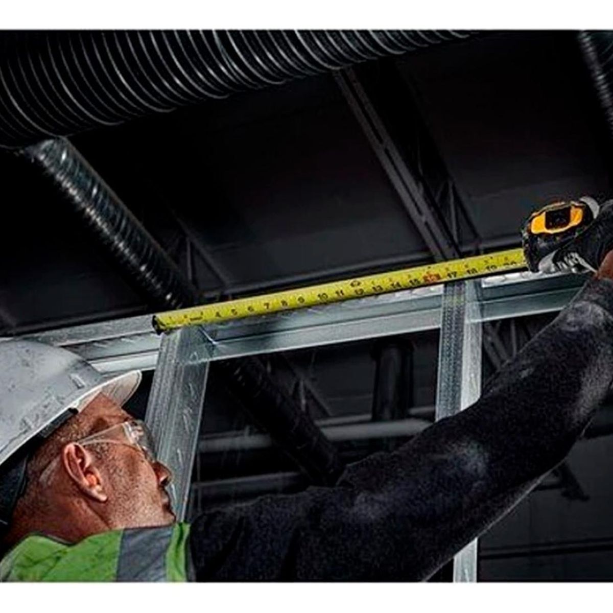 DEWALT - Huincha De Medir Dewalt Atomic Com Seriestm 8m/26 Dwht38126s