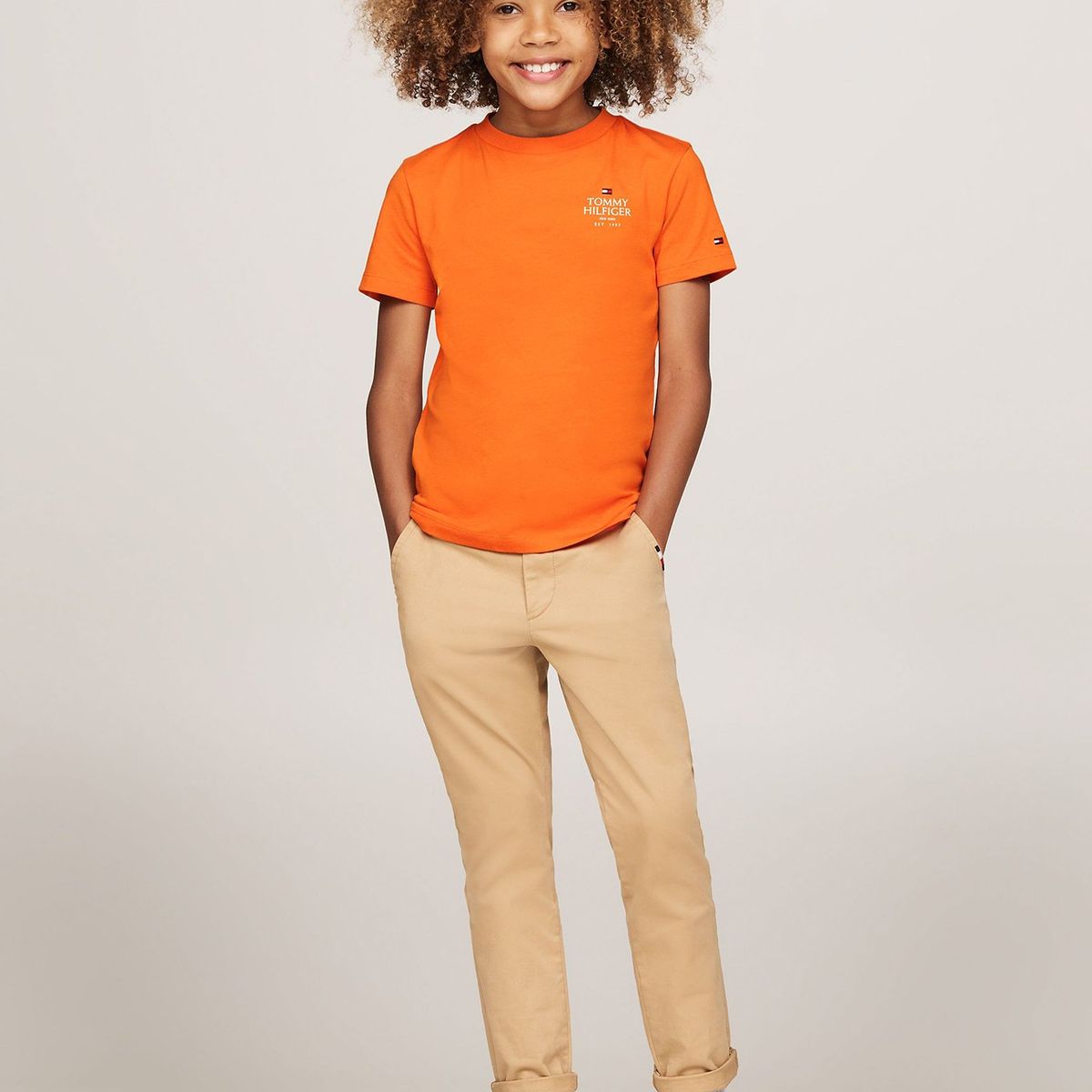 TOMMY HILFIGER - Polera De Niño Con Logo Gráfico Naranjo Tommy Hilfiger