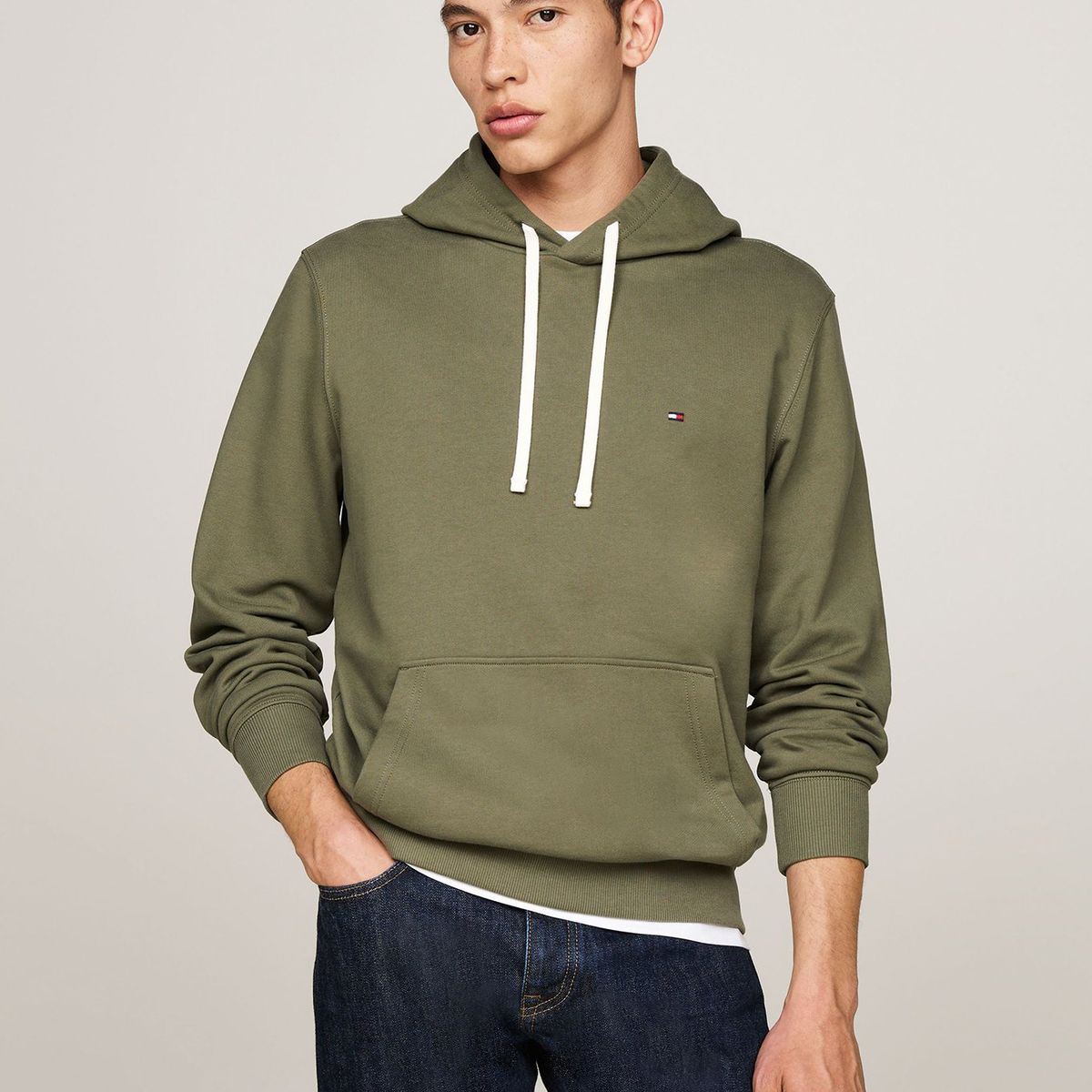 TOMMY HILFIGER - Polerón Hoodie Con Logo Bordado Verde Tommy Hilfiger