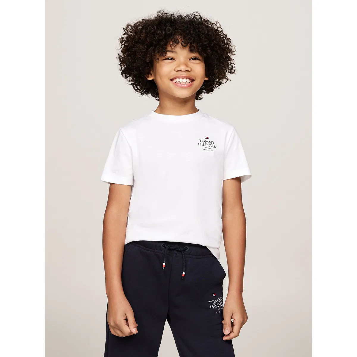 TOMMY HILFIGER - Polera De Niño Con Logo Gráfico Blanco Tommy Hilfiger