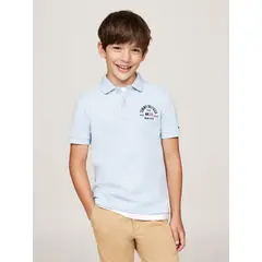 TOMMY HILFIGER - Polo De Niño Logo Flag Regular Fit Celeste Tommy Hilfiger_.