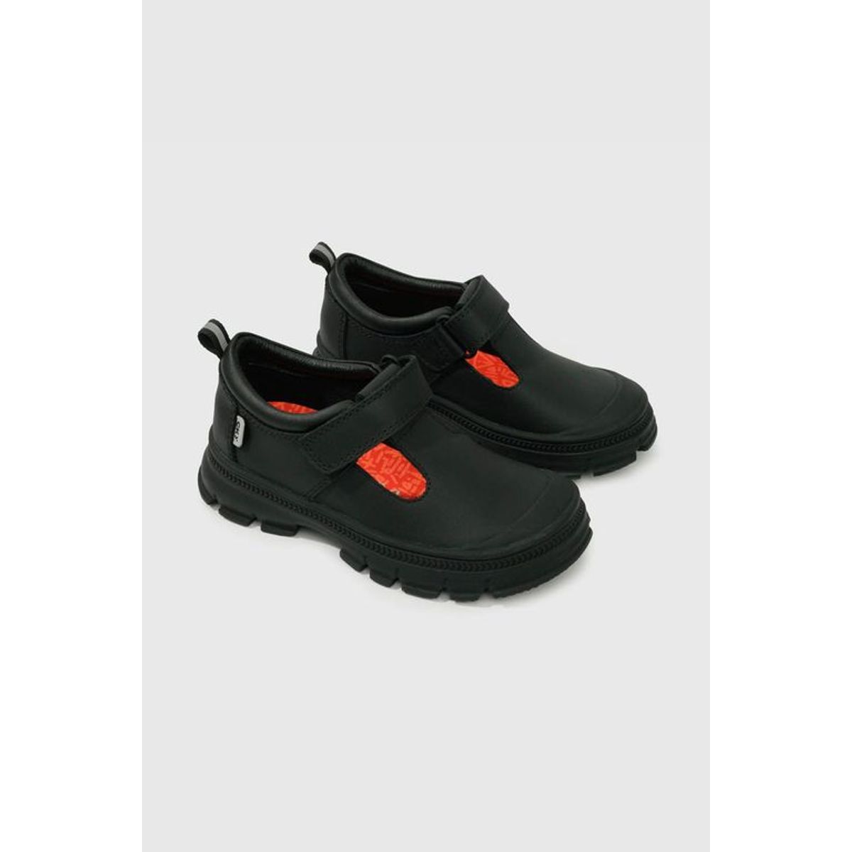 COLLOKY - Zapatos Escolares Reinas Negros Cuero Velcro