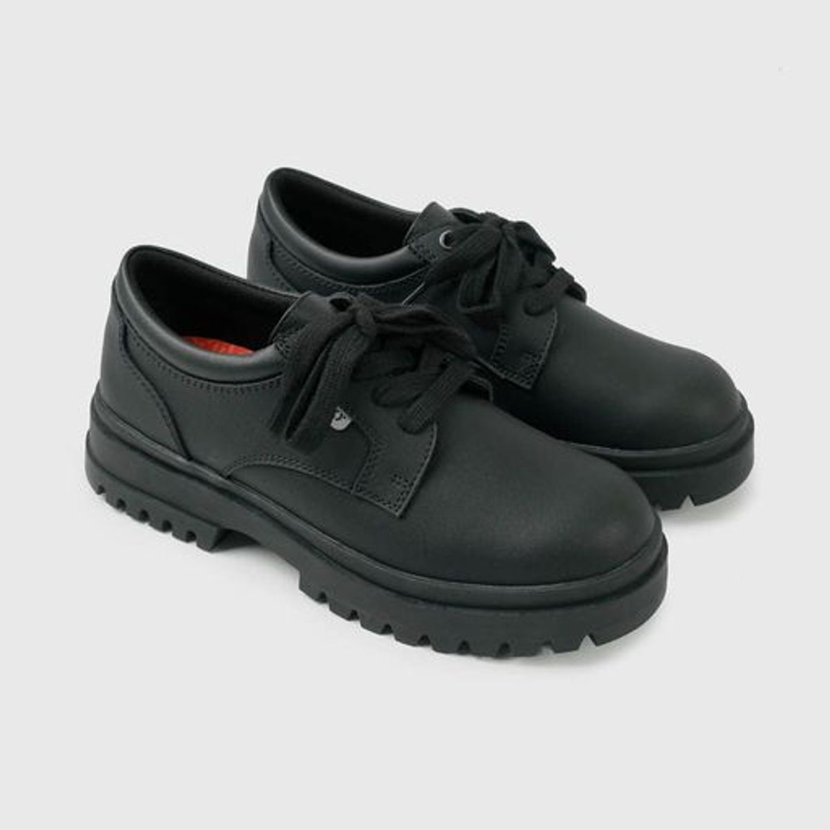 COLLOKY - Zapato Escolar Negro de Cuero con Plataforma y Cordones Niña