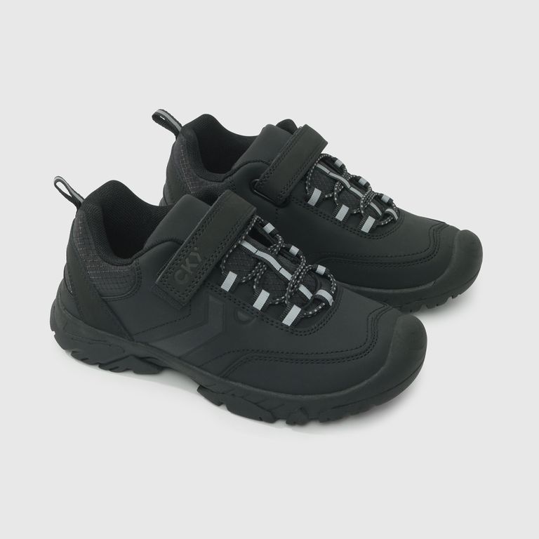 Zapato Escolar Negro con Velcro para niño