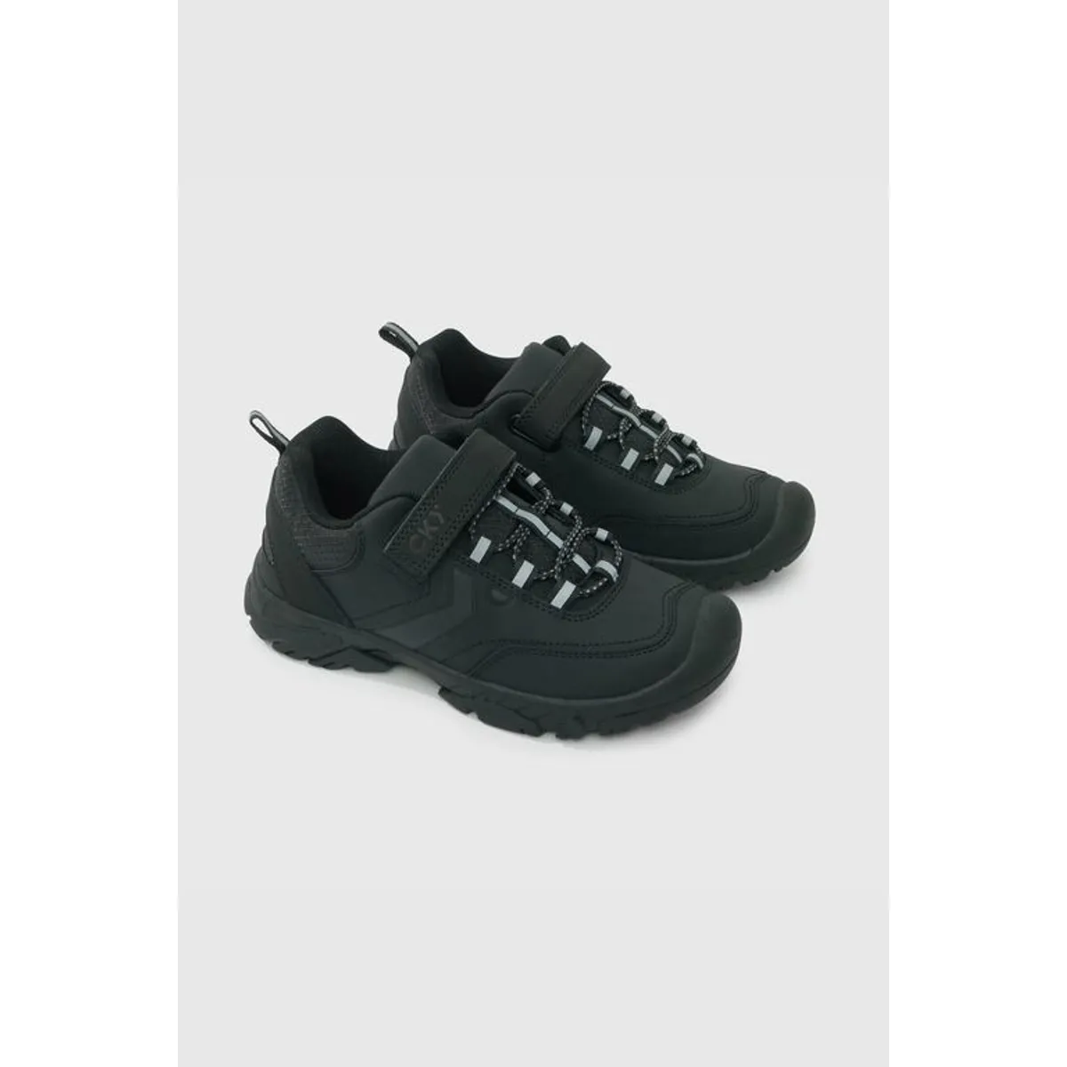 COLLOKY - Zapato Escolar Negro con Velcro para niño