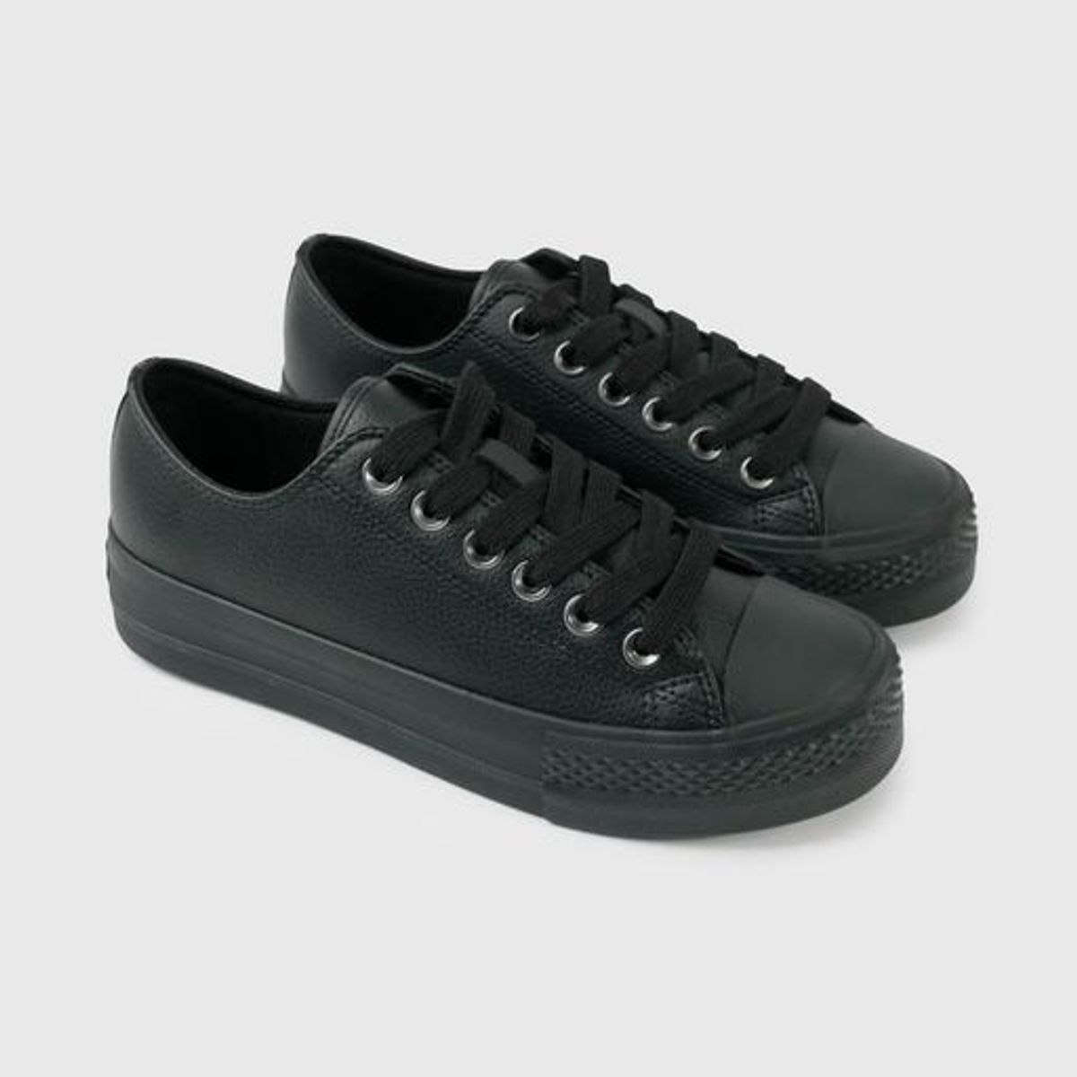 COLLOKY - Zapatilla Negra con Plataforma