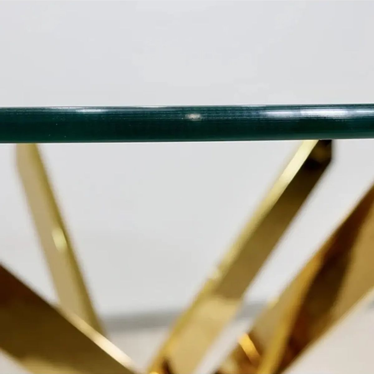 CORI CORI - Comedor Mesa Dubai Gold 120cm + 4 Sillas Capitonne Velvet Grises