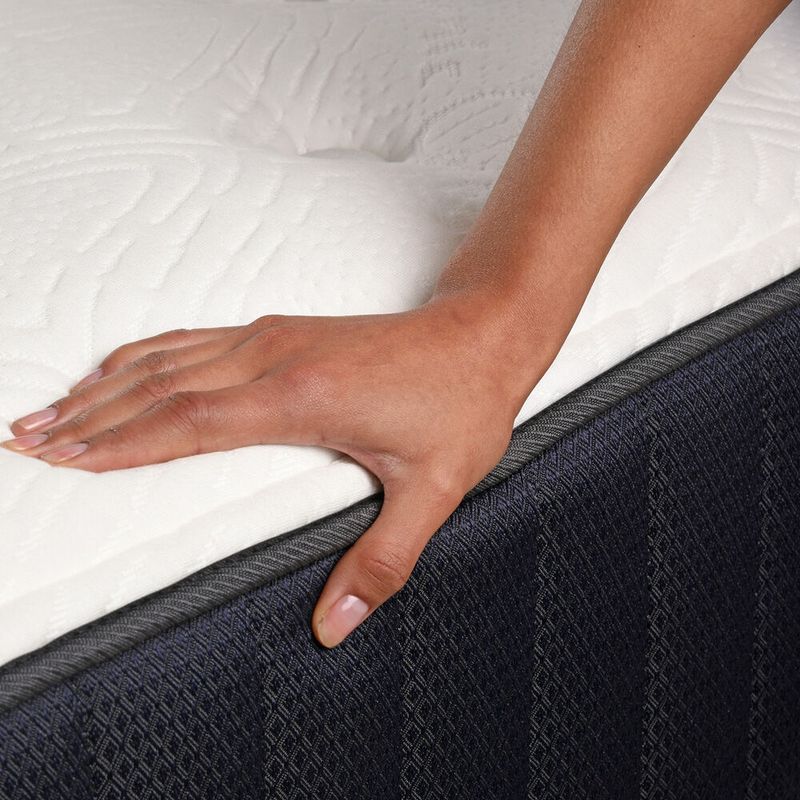 BLOCCARE - Cama Tradicional Super King + Colchon Premium / Patas Madera 19.5 cm.