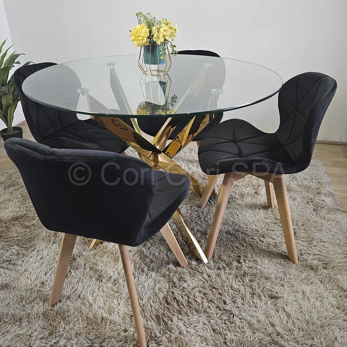 CORI CORI - Comedor Mesa Dubai Gold 100cm + 4 Sillas Mariposa Velvet negras