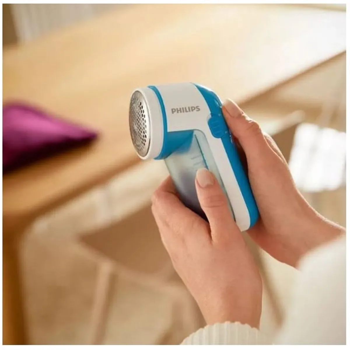 PHILIPS - Quitapelusas Eléctrico Philips GC02600