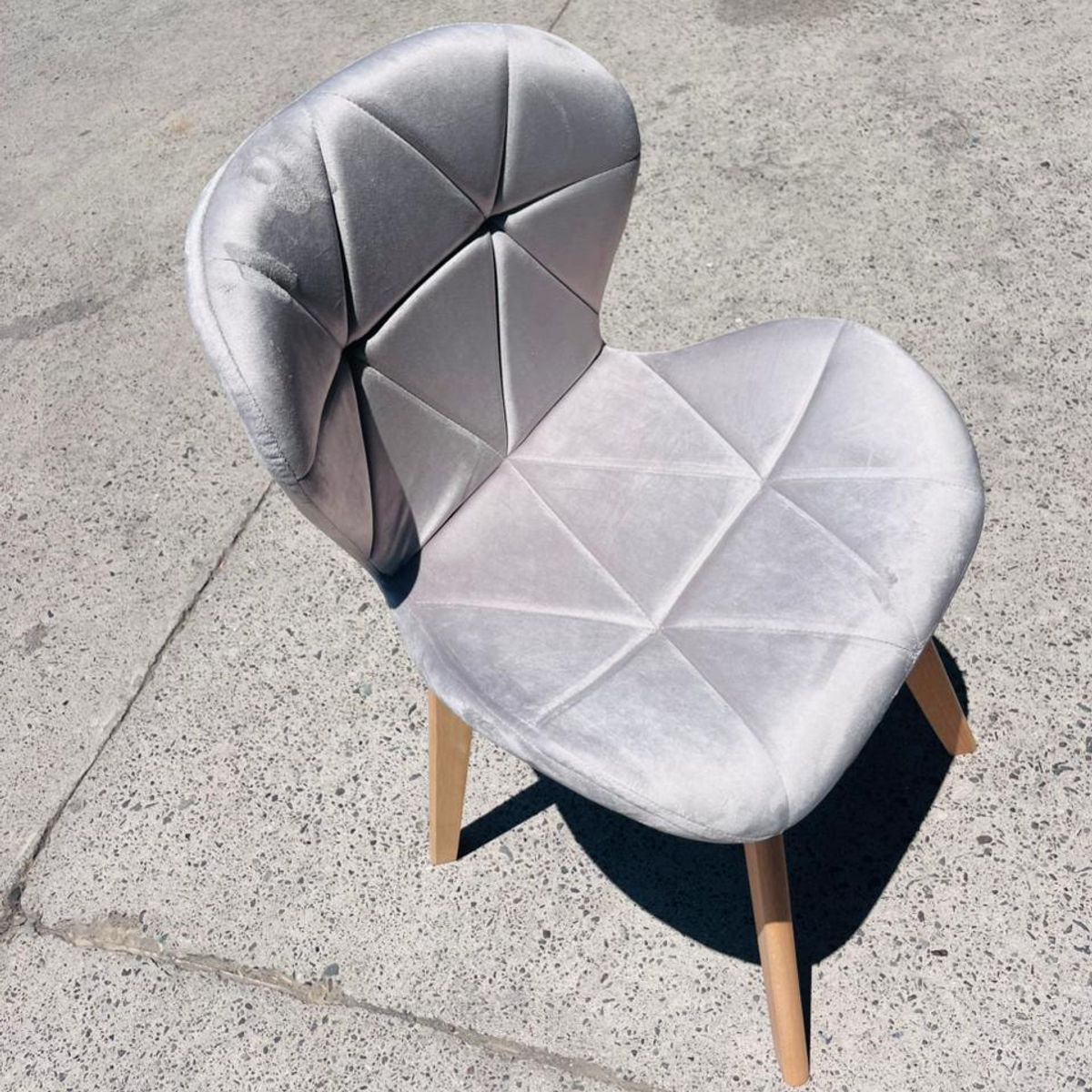 GENERICO - 4 SILLAS RADAR VELVET GRIS