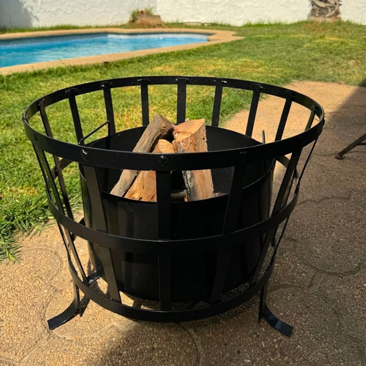 KAS - Brasero Fogón Redondo Negro para Leña o Carbón