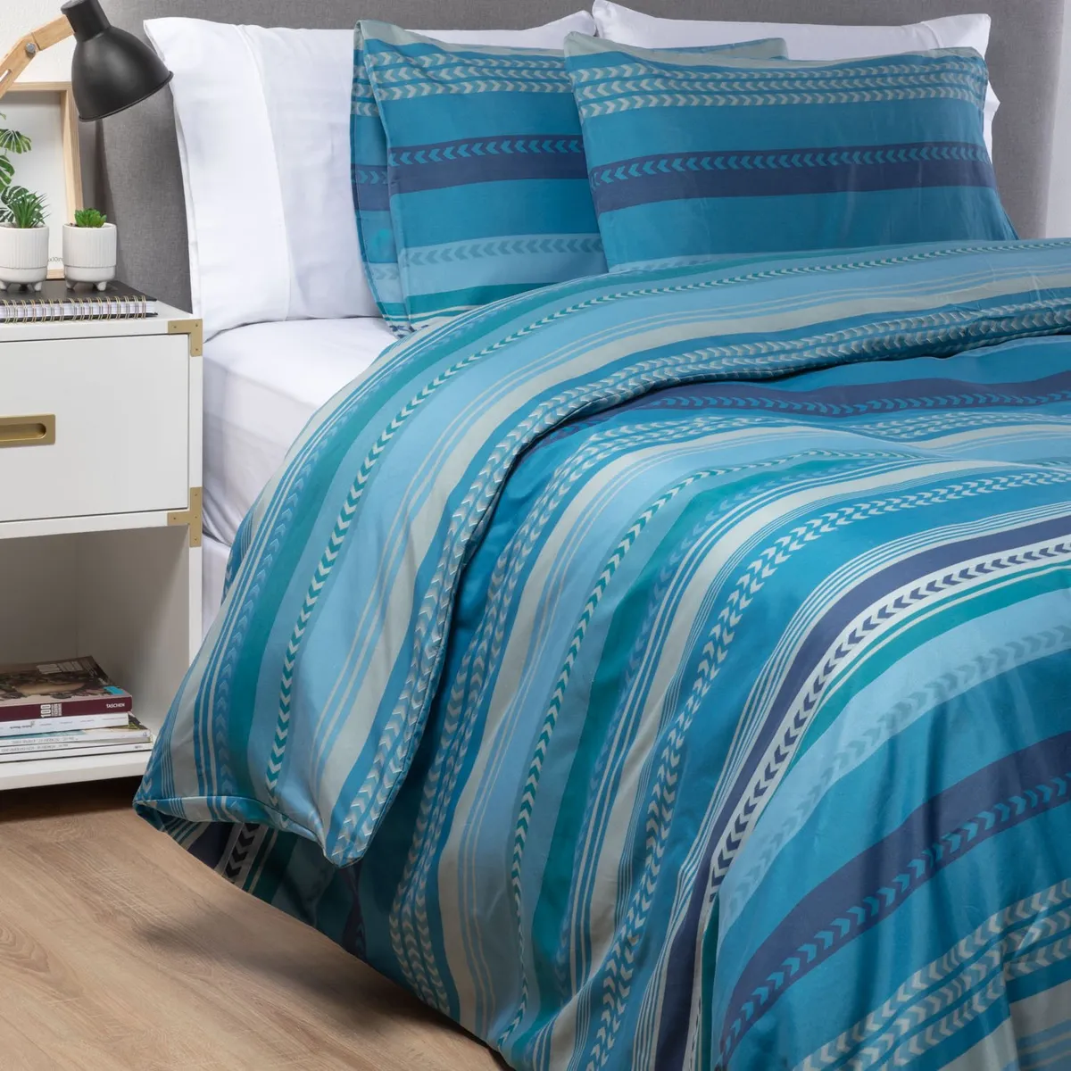 ZAHR - CUBRE PLUMON DOBLE CAMAS KING DIS2