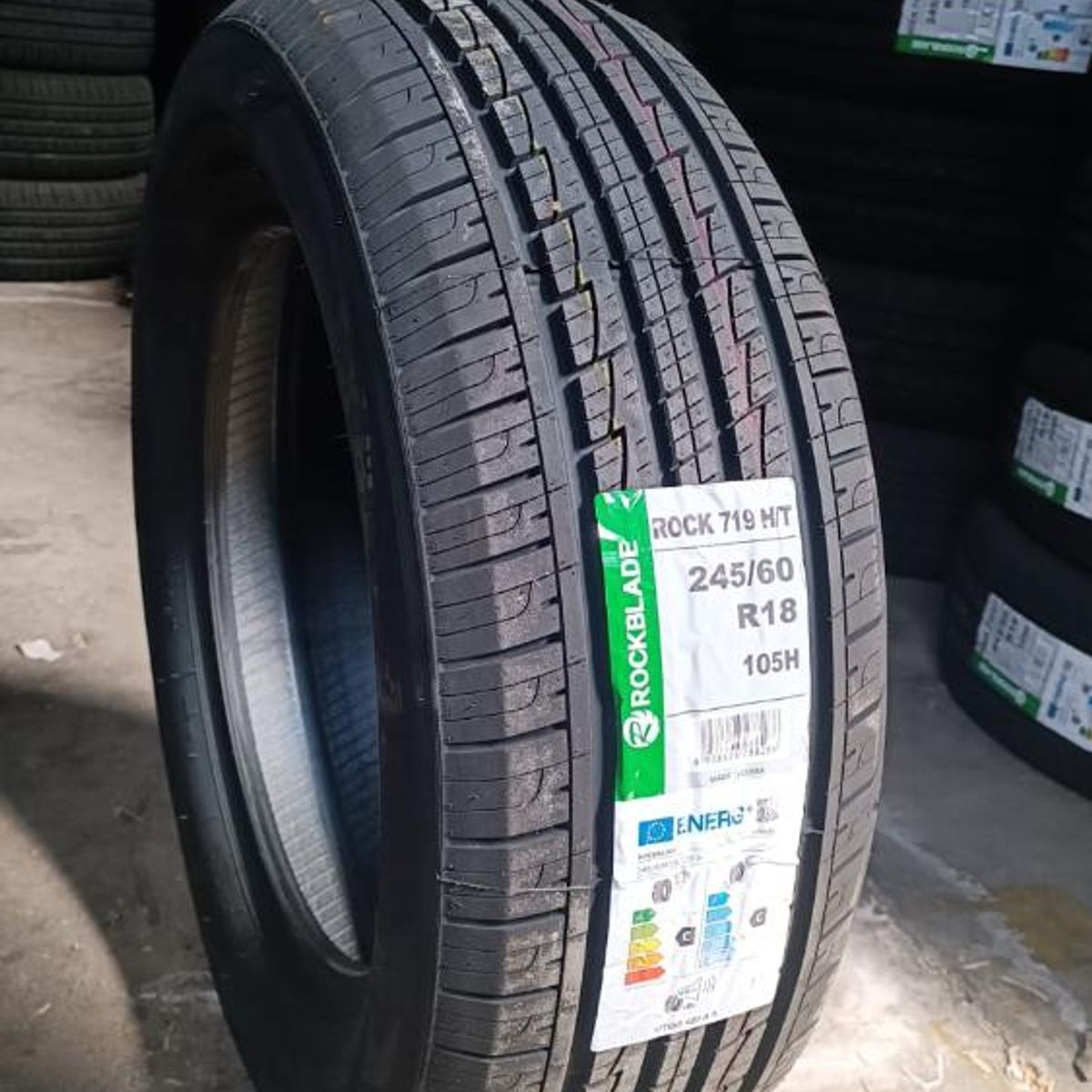 ROCKBLADE - NEUMATICO 24560 R18 ROCKBLADE ROCK 719 HT 105H