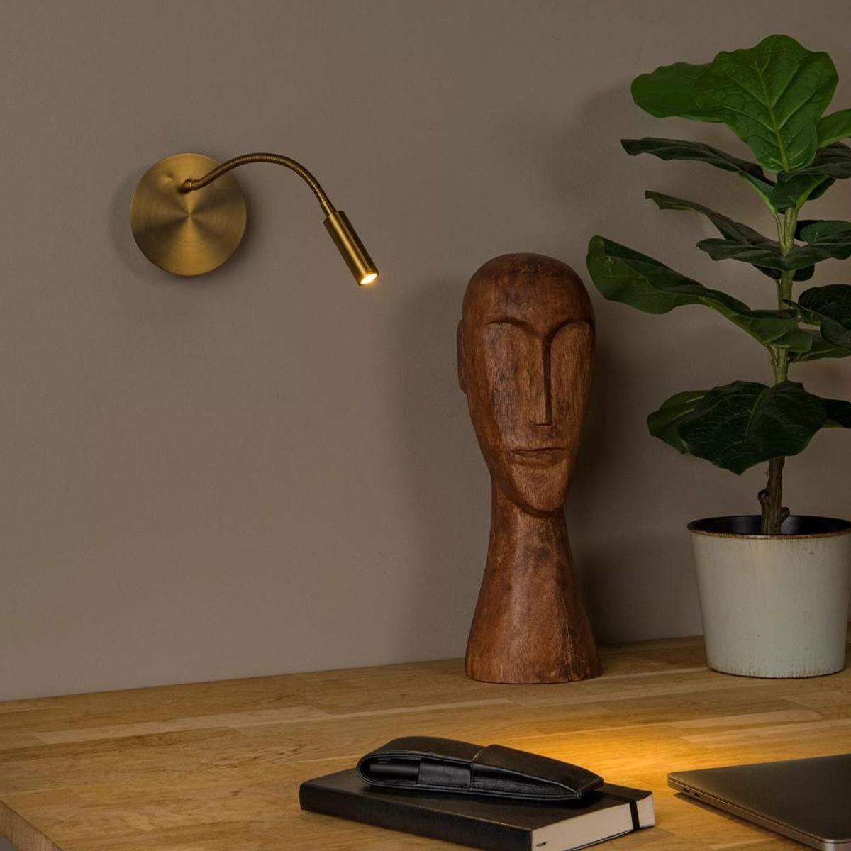 BOSCO - APLIQUE LECTURA JOLIJN BRONCE RECARGABLE LUZ CALIDA - Dorado