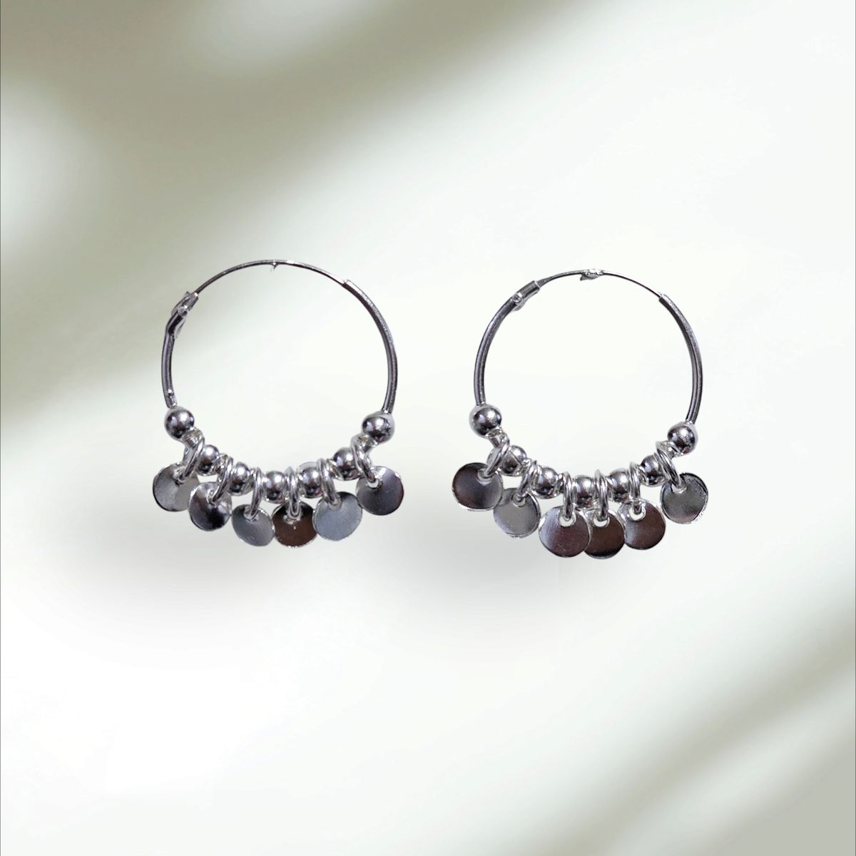 GENERICO - Aro Plata 925 Argolla 7 Esferas 6 Circulos 18 mm Regalo.-