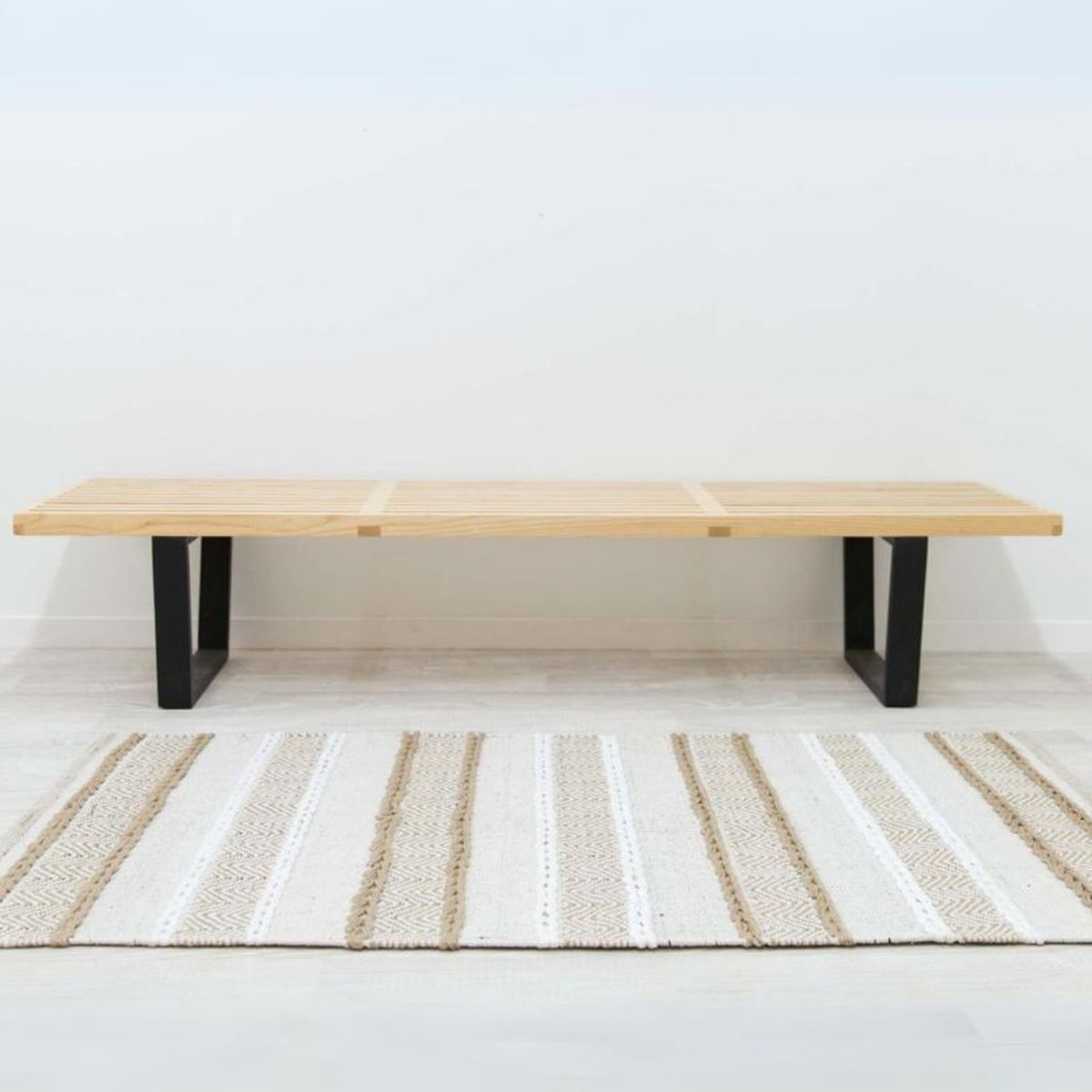 PANDALINO - Banqueta Baena - Madera Fresno, Diseño Elegante