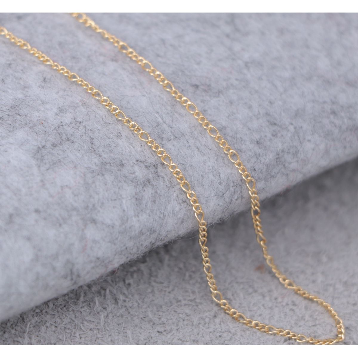 GENERICO - Cadena Tejido 3x1 Delgado Unisex Oro laminado 18k