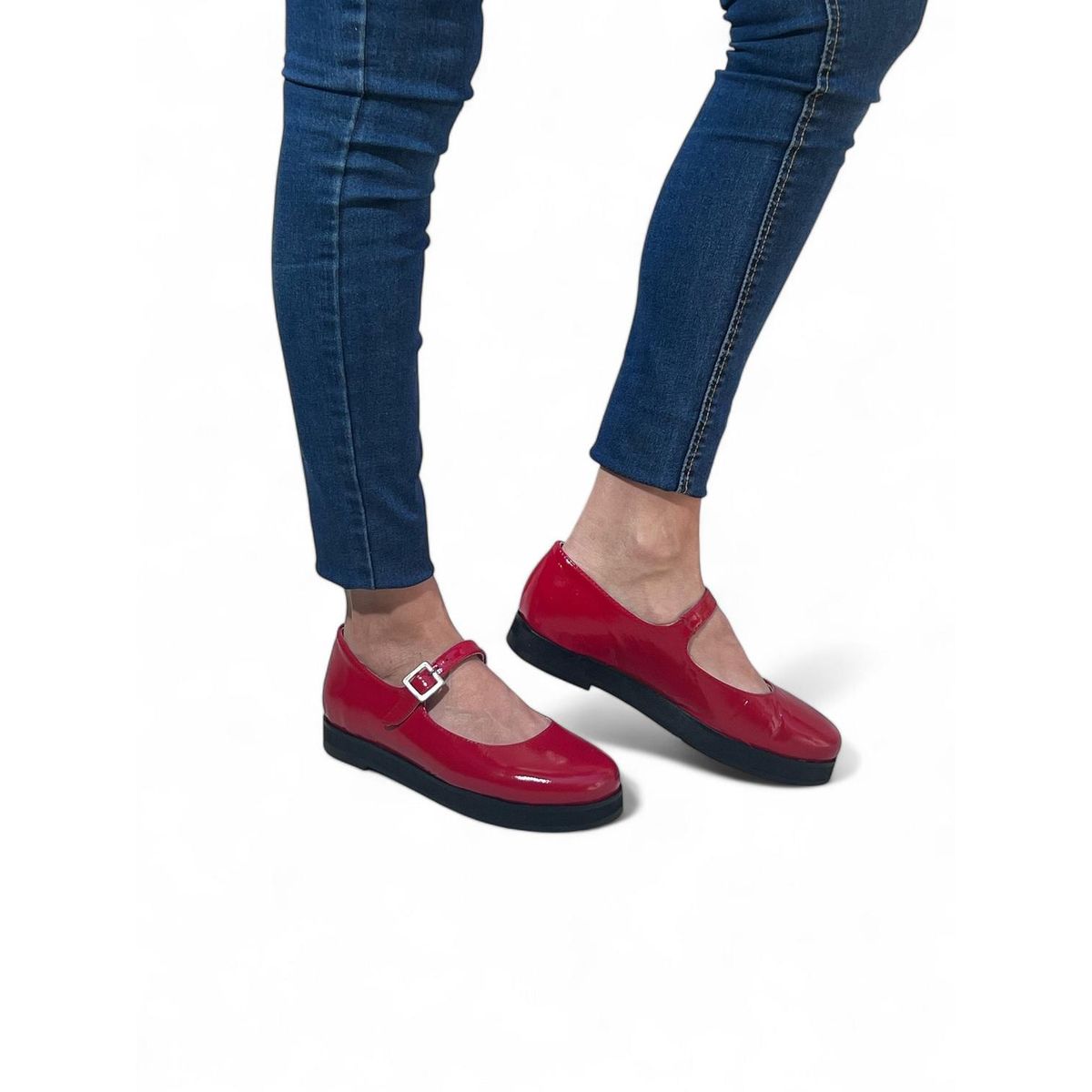 VANESSA GIL - ZAPATO DE CUERO BALLERINA ROJA