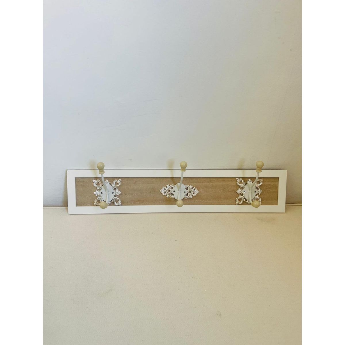 GENERICO - Colgador Vintage Blanco 3 Perchas