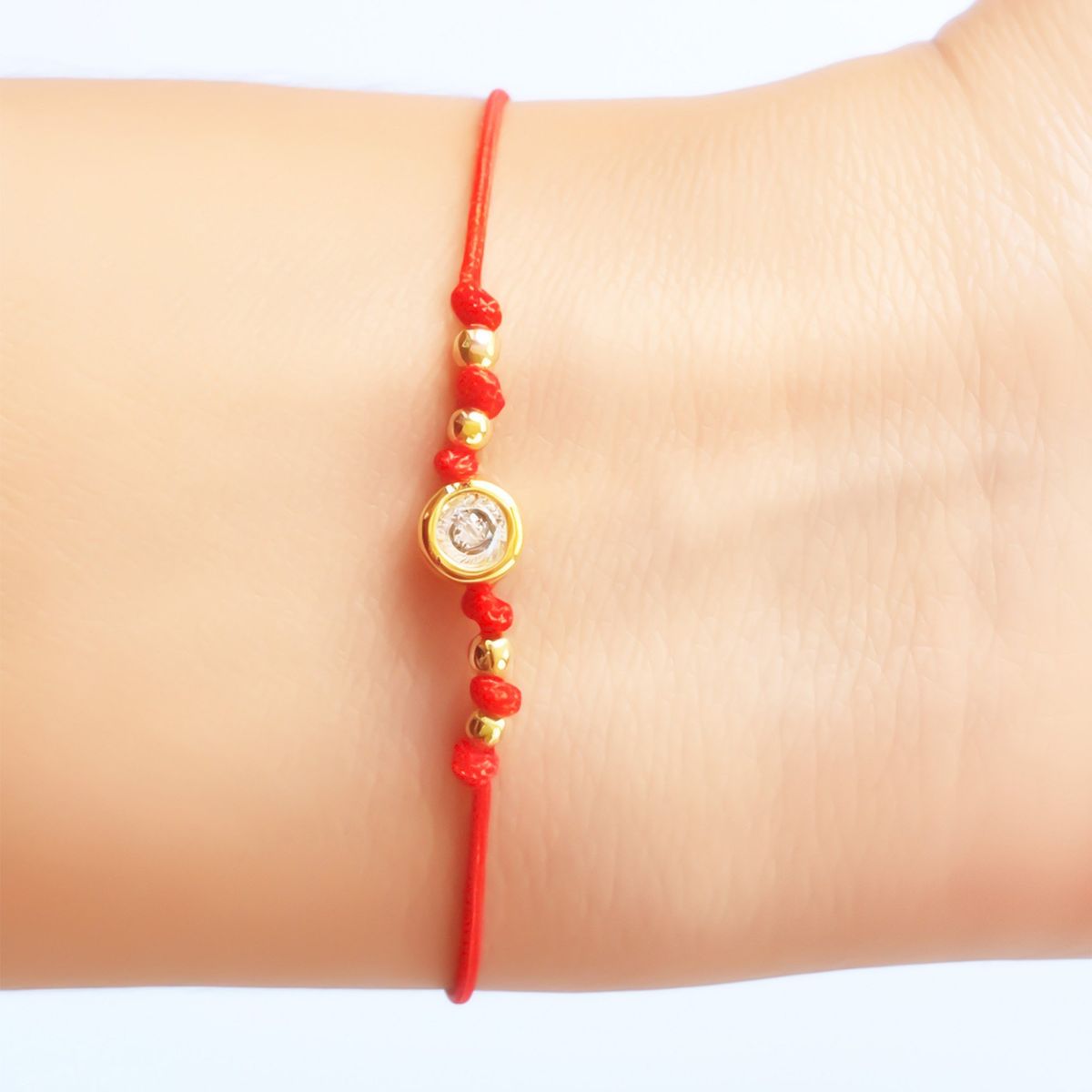 COGGIOLA - Pulsera Punto De Luz Borde Cordón Rojo Enchapado Oro 18K