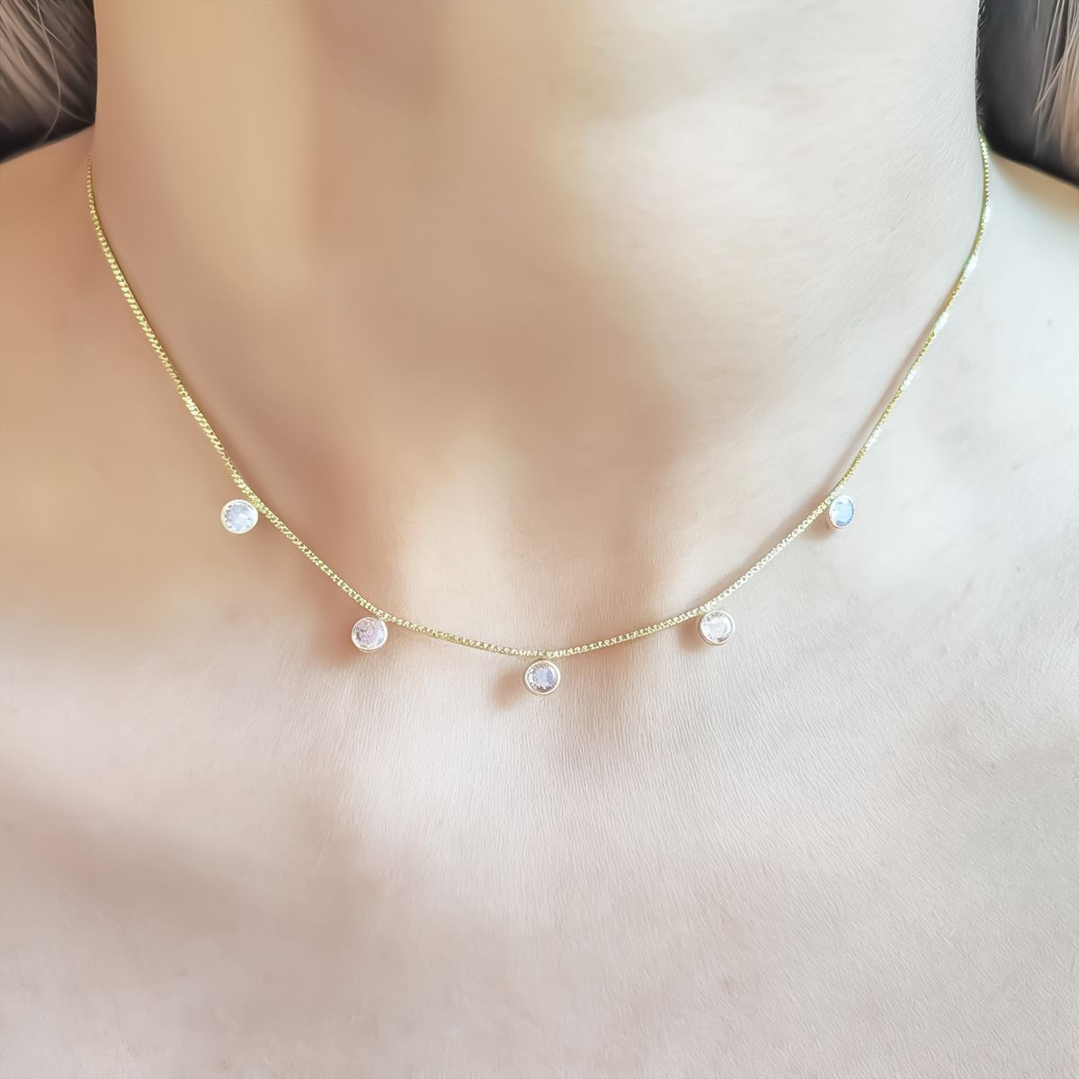COGGIOLA - Collar 5 Circones Rosado Enchapado Oro 18K