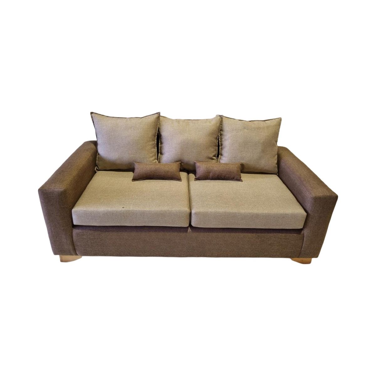 MUEBLES NEW - SOFA TRES CUERPOS MARRON LINO