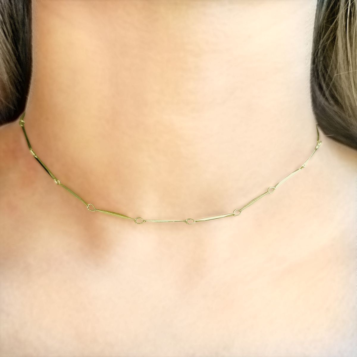 COGGIOLA - Collar Choker Palito Facetado Enchapado Oro 18K