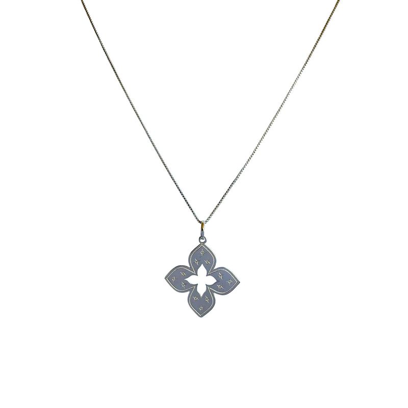ANDREA COGGIOLA JOYAS - Collar Trébol Calado Plata Fina 925