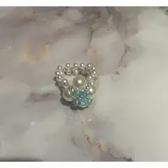 GENERICO - Anillo modelo Crisly con Perlitas Blancas