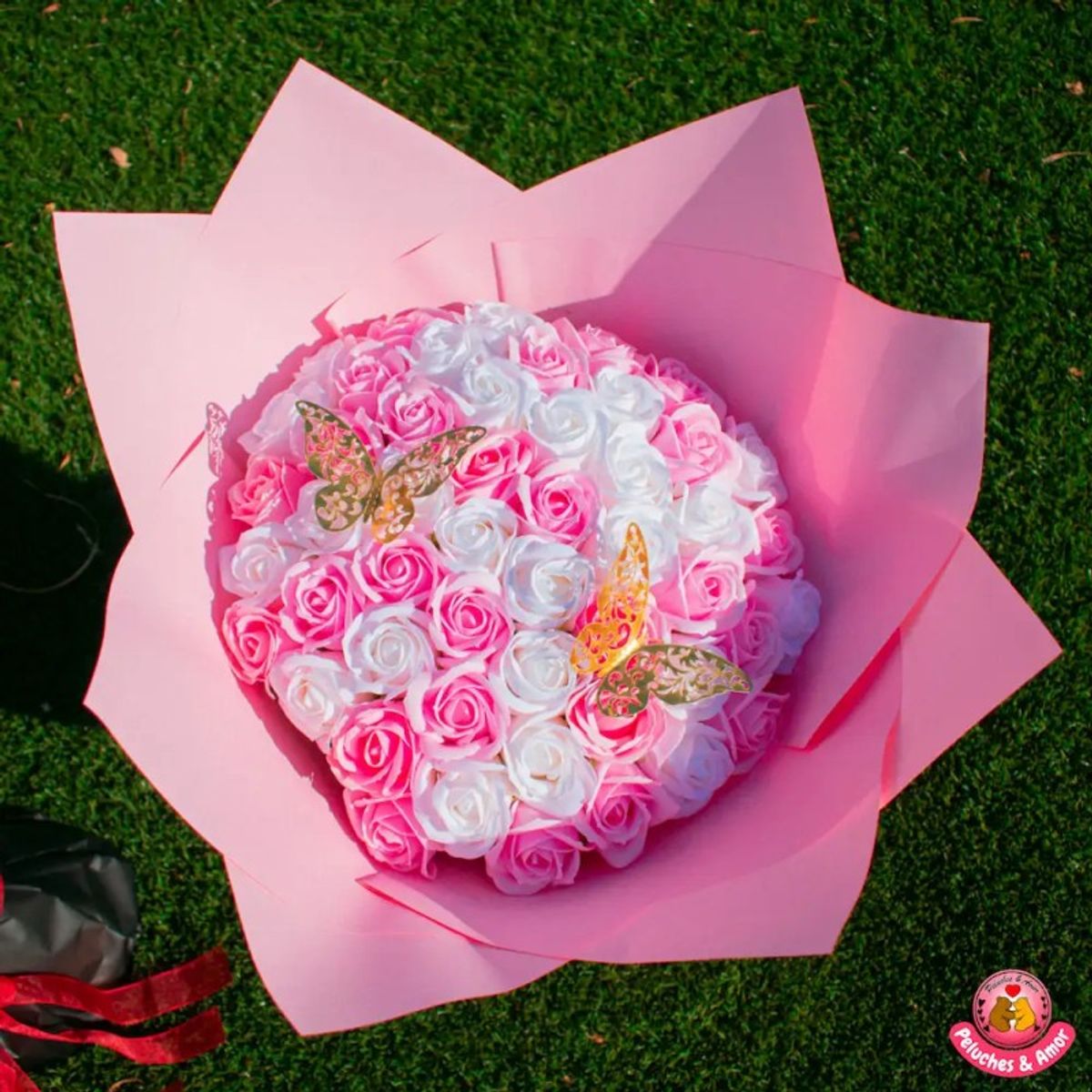 GENERICO - Ramo de 50 Rosas Eternas Palo Rosa Blanco y Rosa