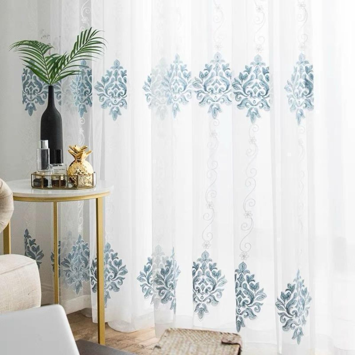 GENERICO - Set de 02 Visillos Bordados con Argollas 140x230 cm