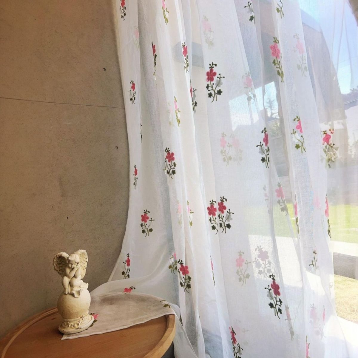 GENERICO - Set de 02 Visillos Bordados con Argollas 140x230 cm