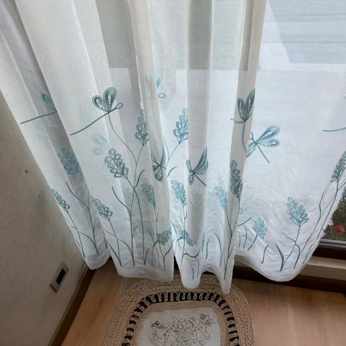 GENERICO - Set de 02 Visillos Bordados con Argollas 140x230 cm