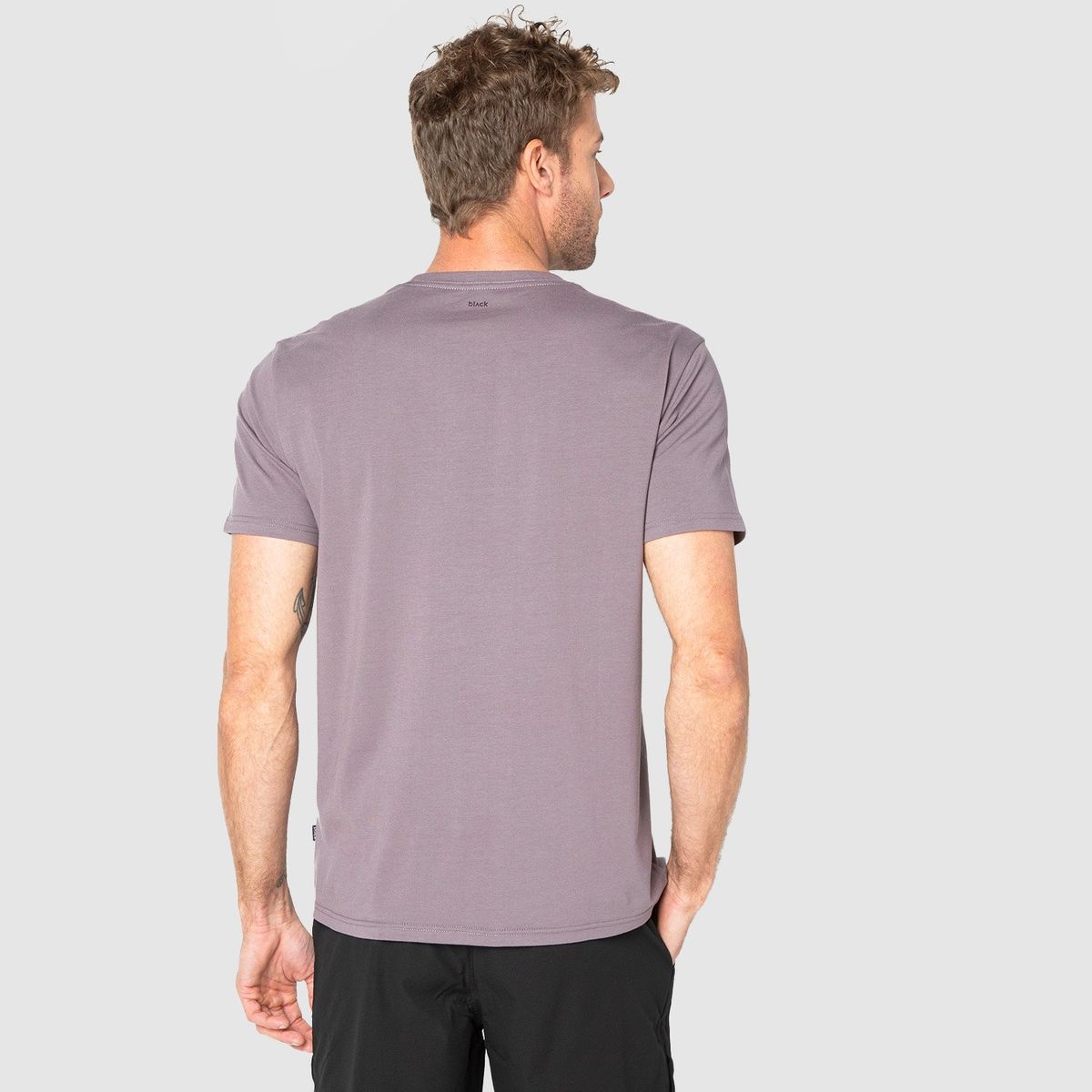 BLACK - Polera Active Logo Fig Black Bubba