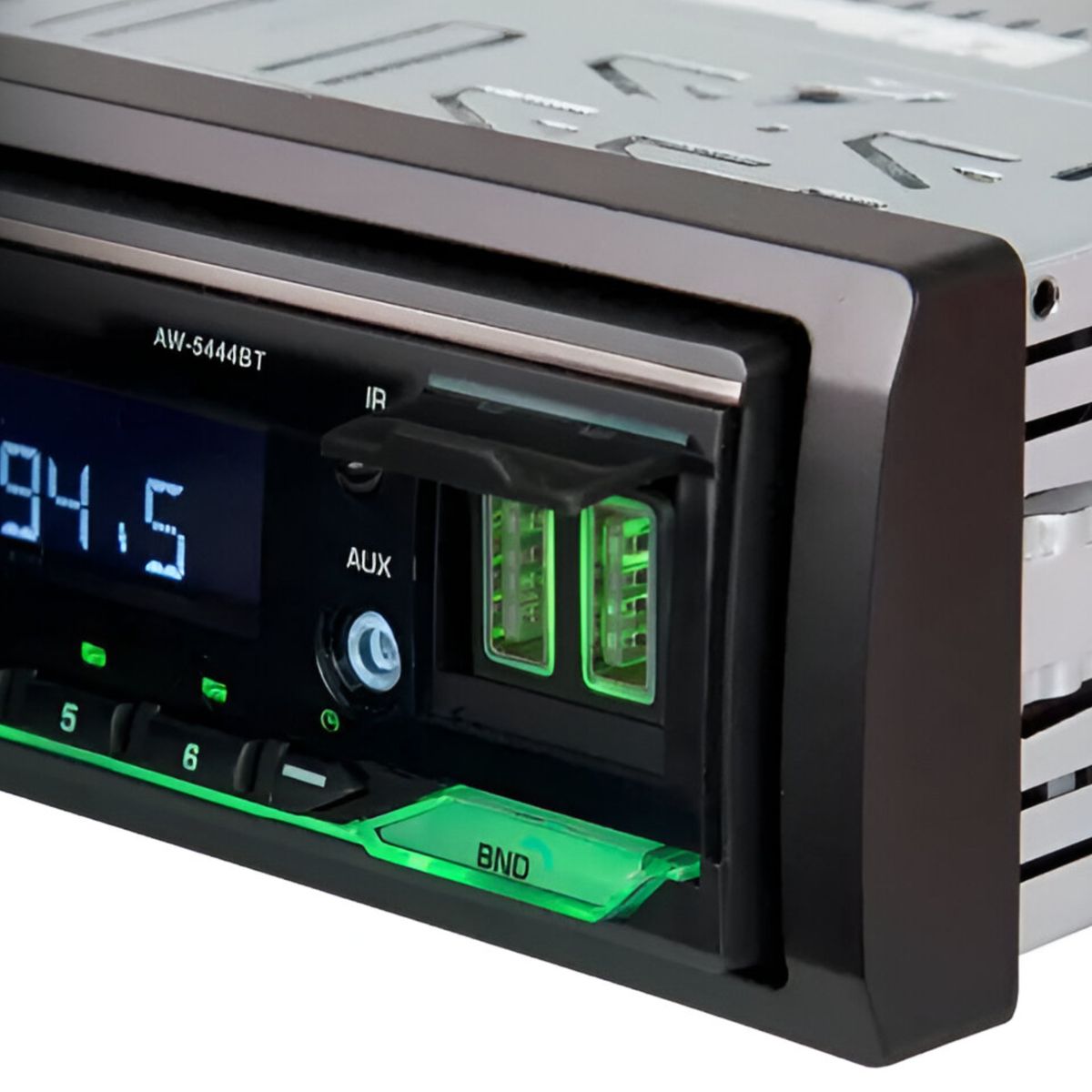 AIWA - Radio de Auto con Bluetooth LED  USB  Aux Aiwa AW-544BT