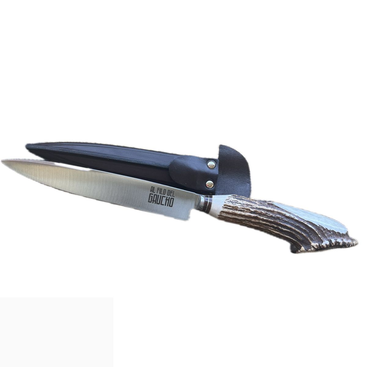 AL FILO DEL GAUCHO - Cabo Ciervo Roseta Parrillero