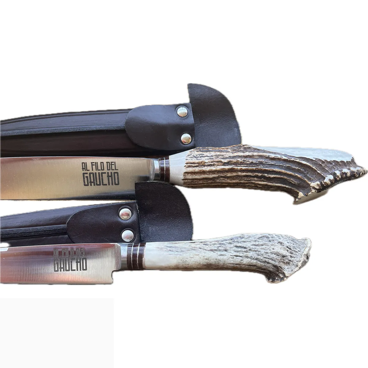 AL FILO DEL GAUCHO - Cabo Ciervo Roseta Parrillero