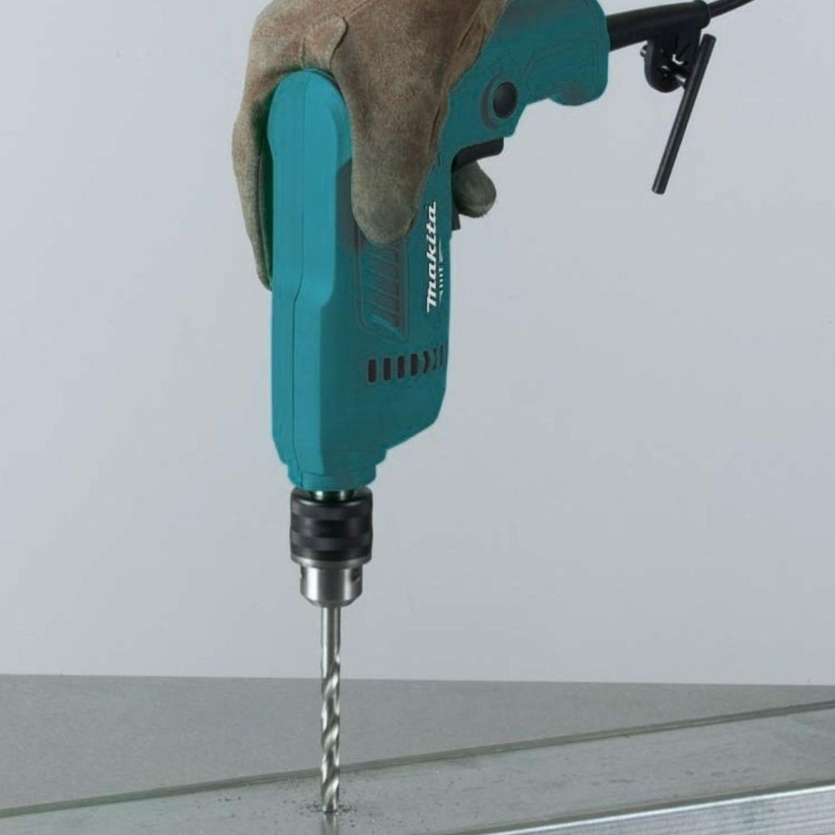 MAKITA - Taladro Rotativo Makita M0600b De 3/8 350w