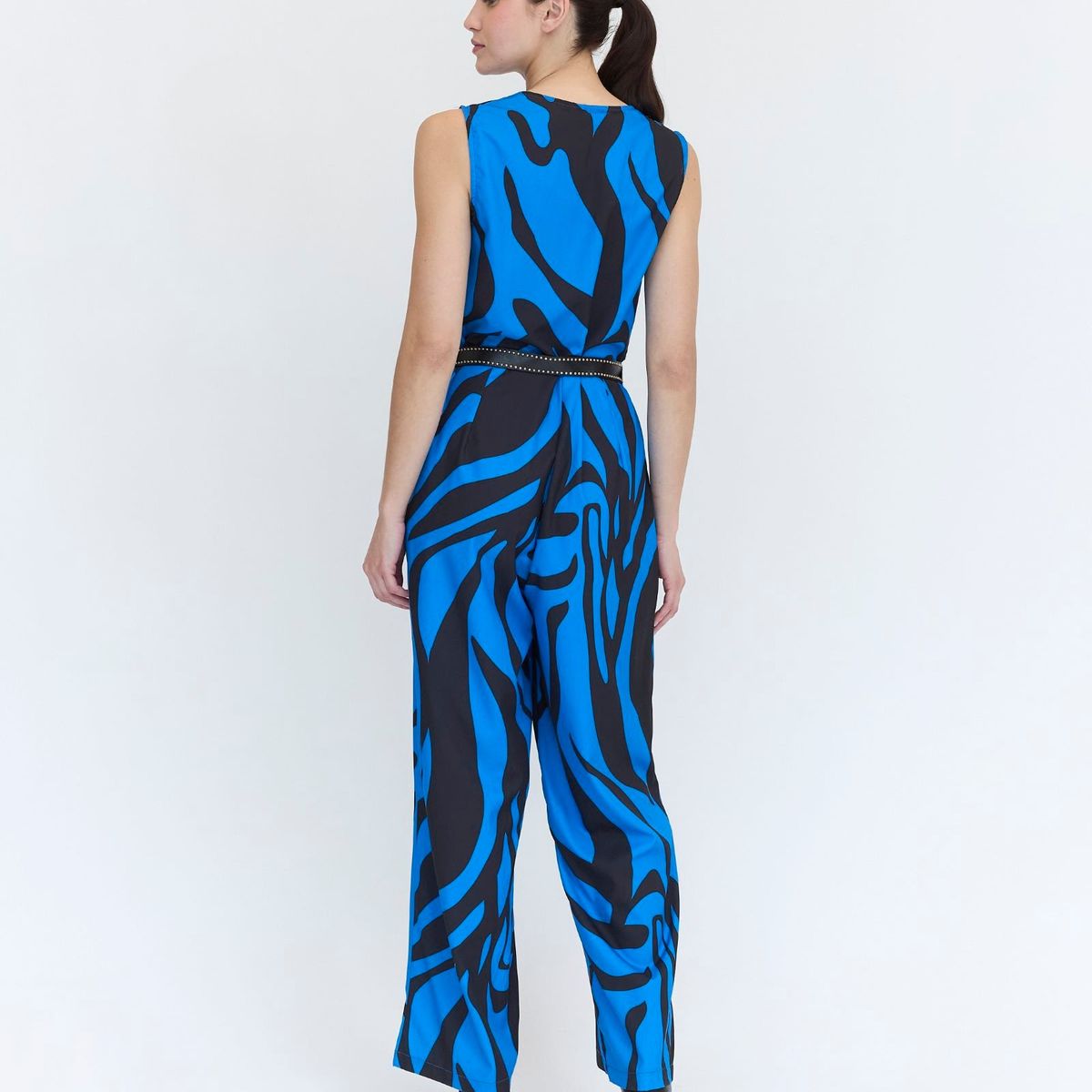 GUINDA - Enterito Ligero con Escote en V Nilo Guinda