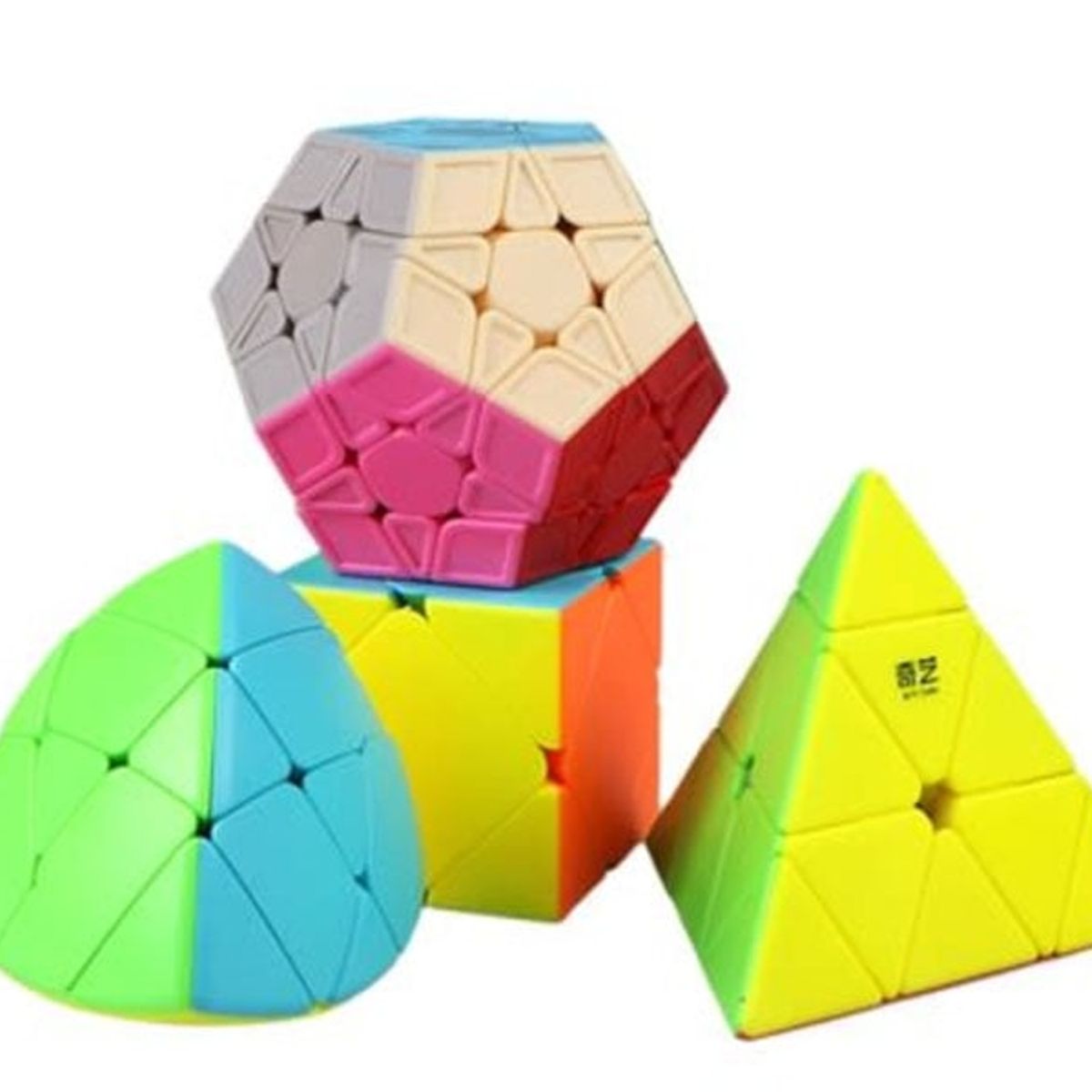 QIYI - Set 4 cubos Irregulares Qiyi