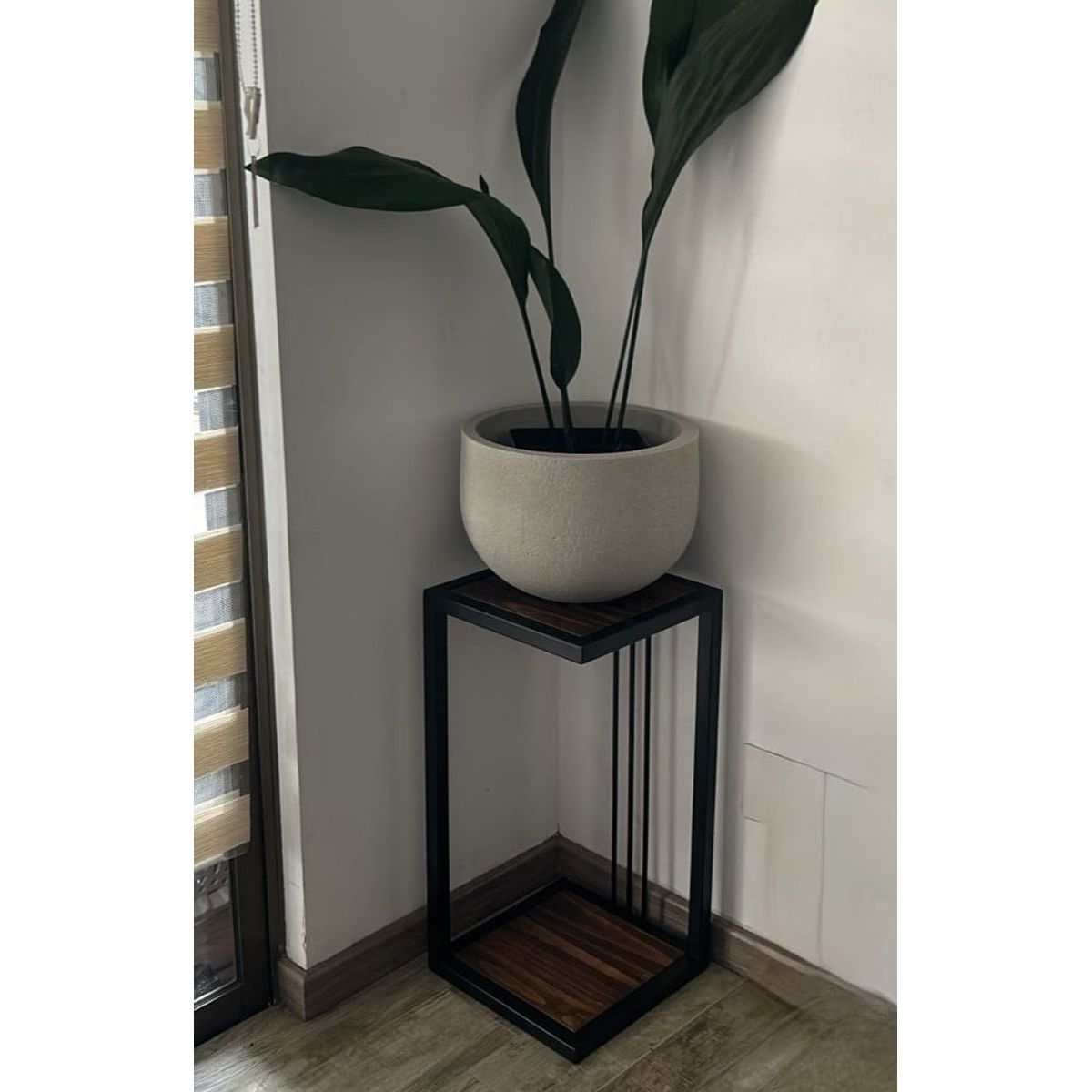 GENERICO - MESA LATERAL MODELO CHAMBERY