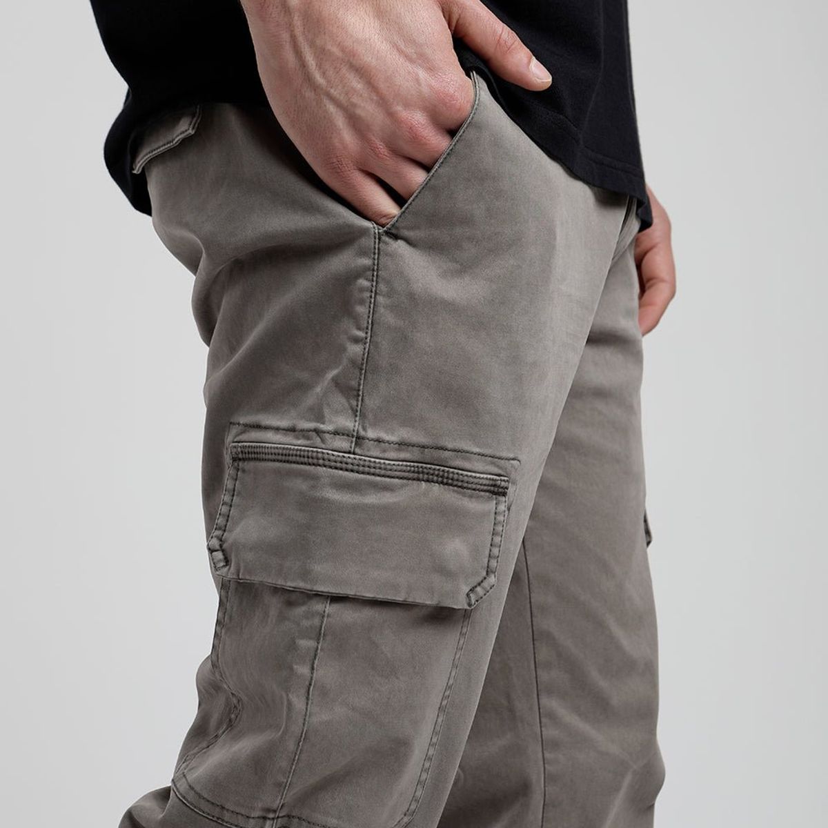 FROENS - Pantalón Hombre Cargo Froens