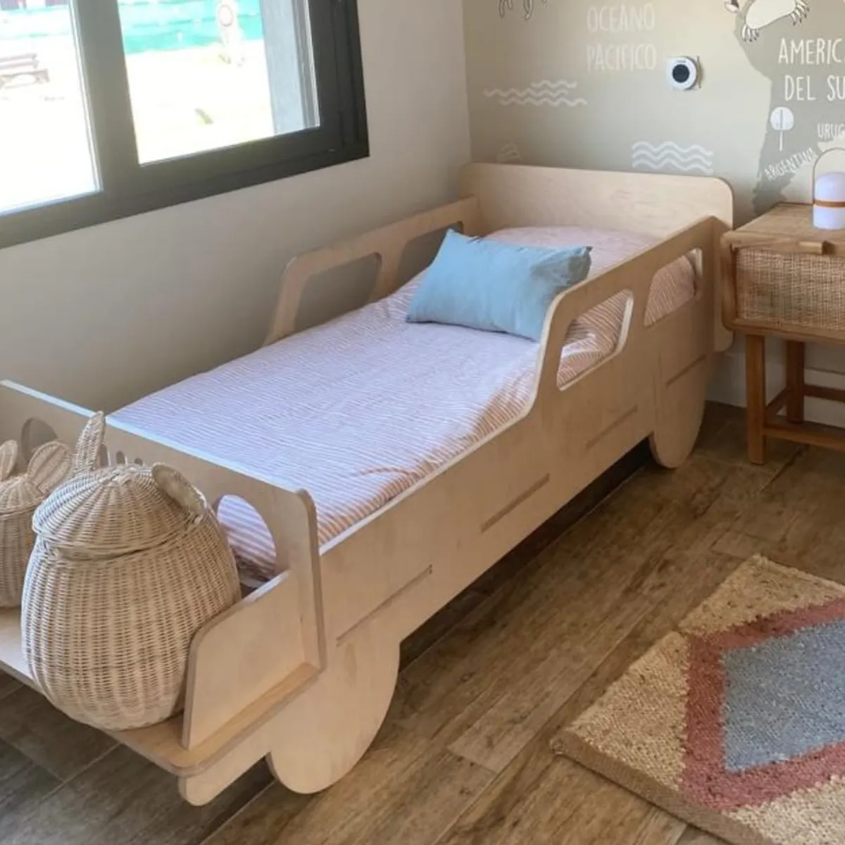 GENERICO - Cama Infantil Estilo Jeep Plaza Media