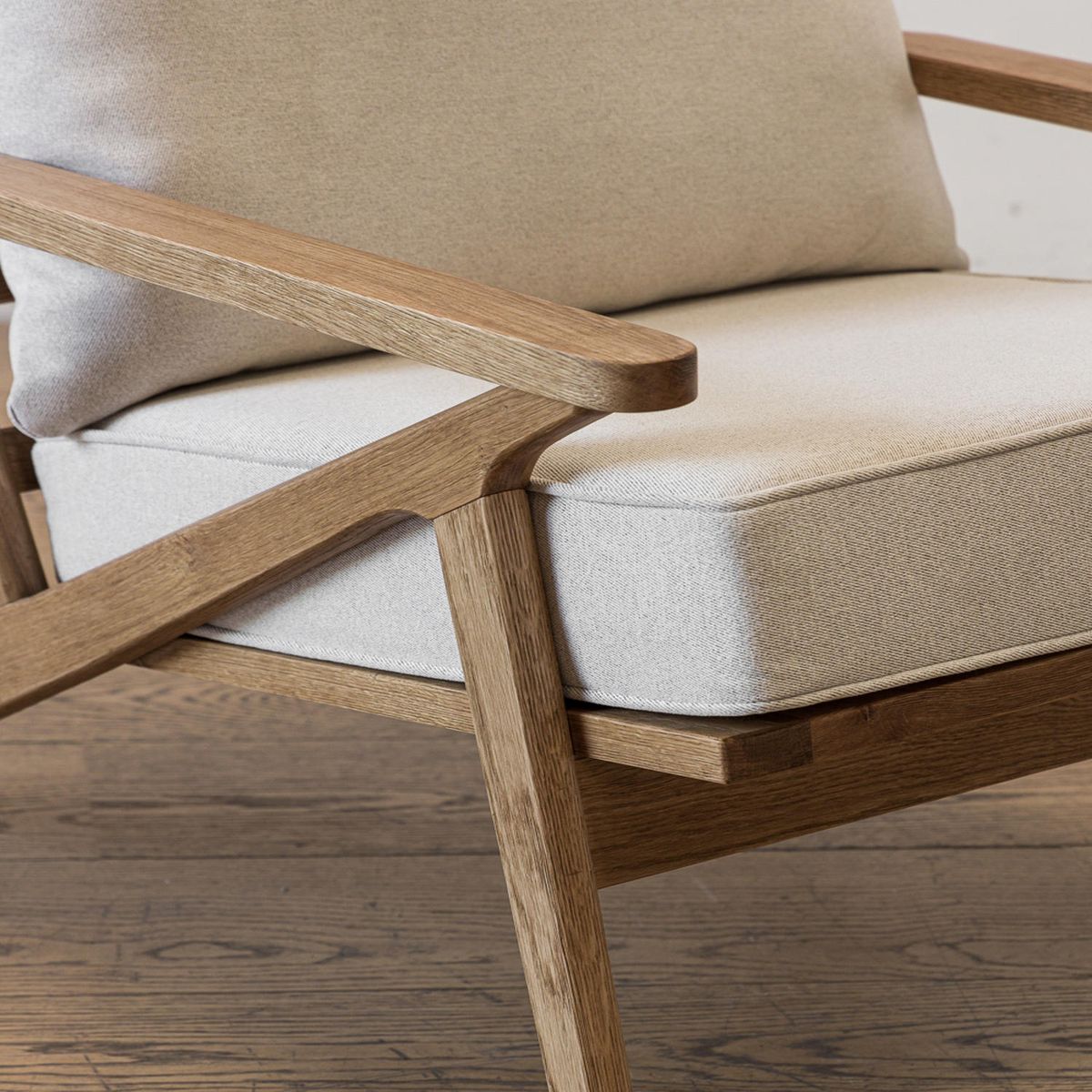 AMOBLE - Poltrona Celebes Natural Beige Amoblé