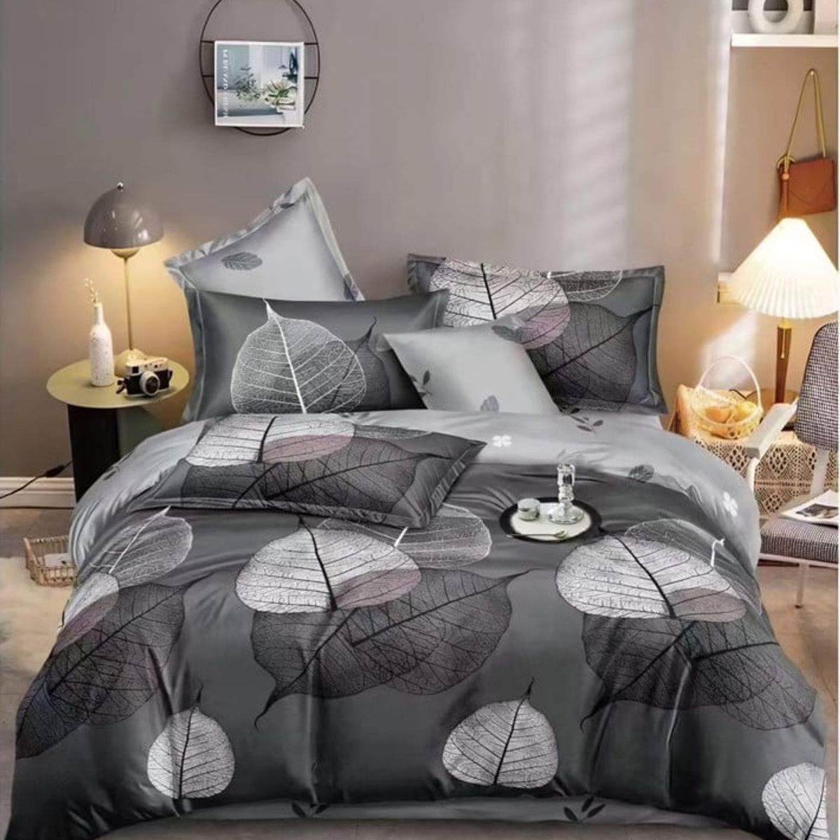 ANGELES DEL HOGAR - Juego Sabanas Plaza y Media + funda de Almohada Hojas Gris