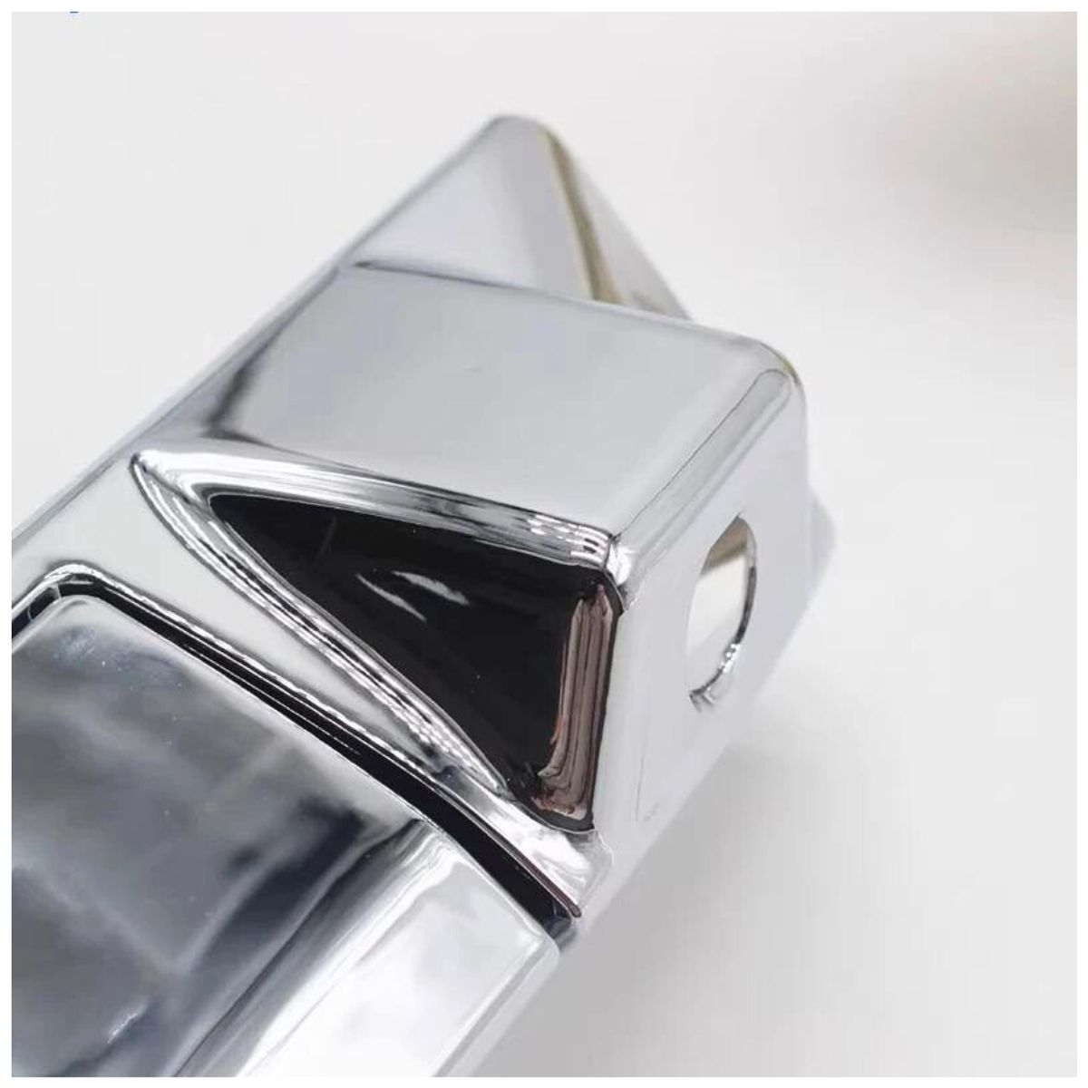 GENERICO - Manilla De Puerta Trasera Compatible Con Maxus T60 Con 1Hoyo